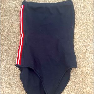 Strapless bodysuit with red stripe
